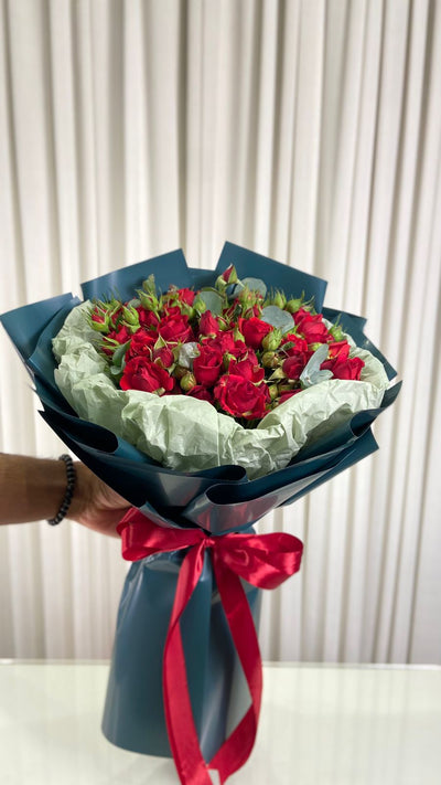 باقة زهور شغف الحب